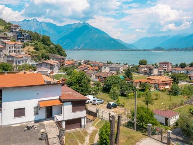 Villa in vendita a Domaso CO