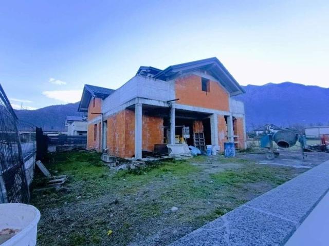 Villa in vendita a Domodossola VB