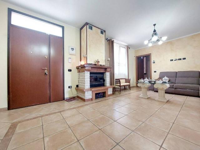 Villa in vendita a Dosolo MN