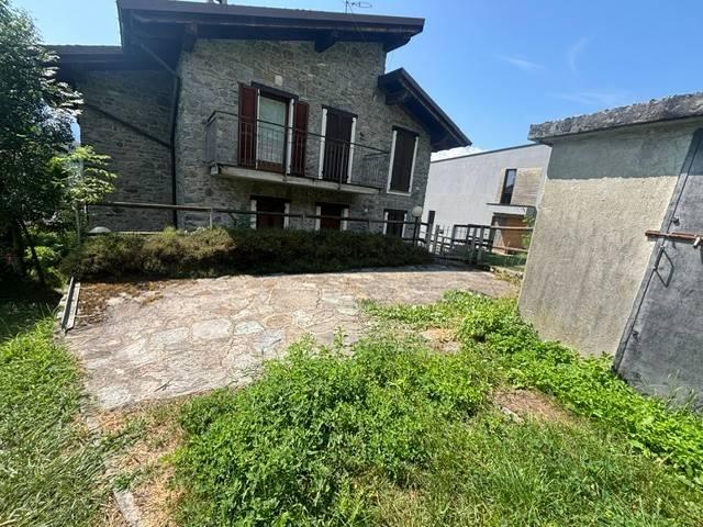 Villa in vendita a Dazio SO