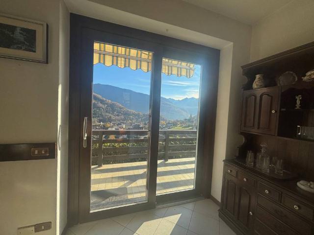 Villa in vendita a Dazio SO