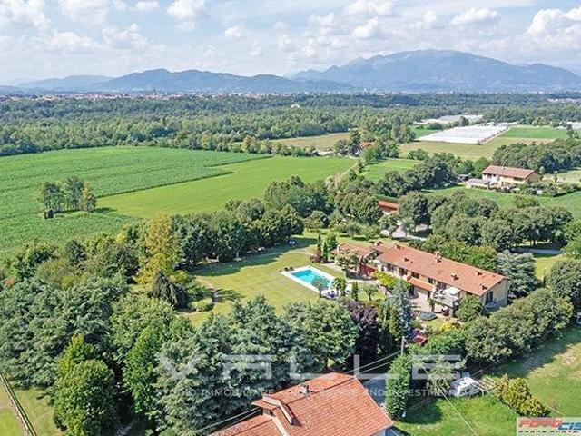 Villa in vendita a Dalmine BG