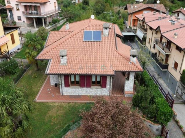 Villa in vendita a Darfo Boario Terme BS