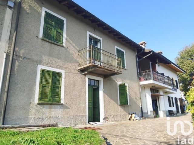 Villa in vendita a Dego SV