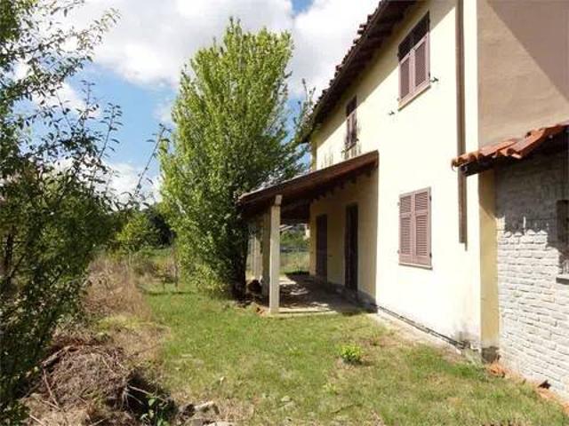 Villa in vendita a Dego SV