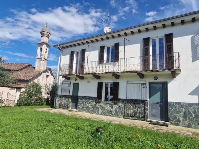 Villa in vendita a Dego SV