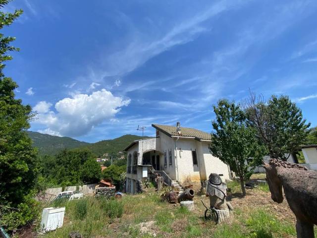 Villa in vendita a Deiva Marina SP
