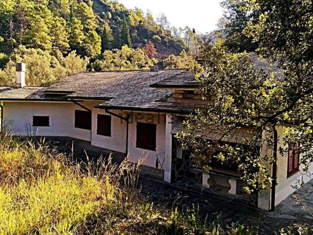 Villa in vendita a Deiva Marina SP