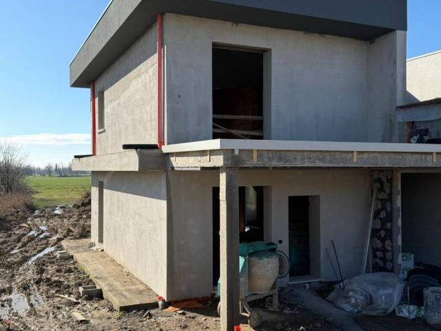 Villa in vendita a Dello BS