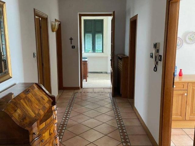Villa in vendita a Denno TN
