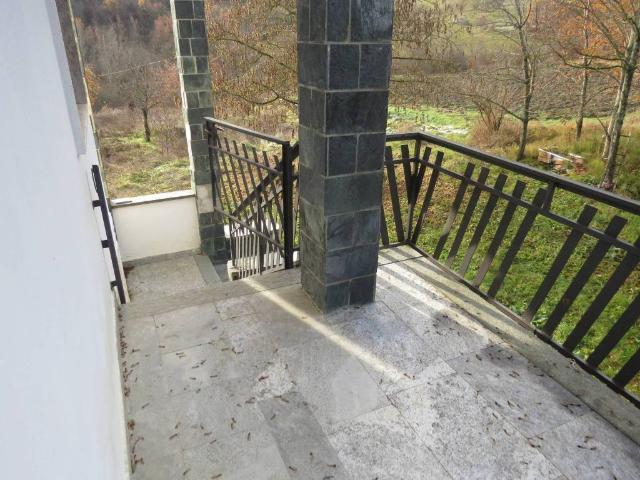 Villa in vendita a Dernice AL
