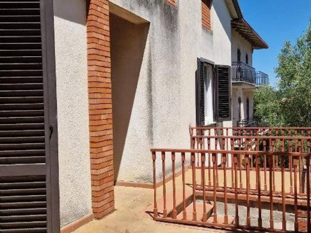 Villa in vendita a Deruta PG