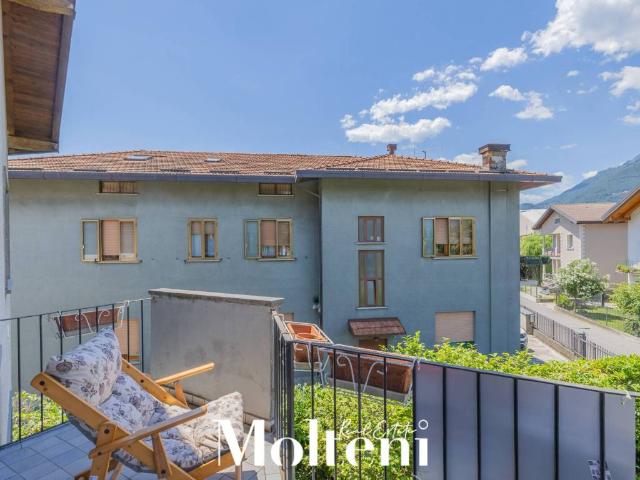Villa in vendita a Dervio LC