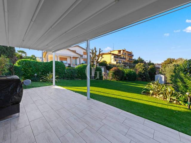 Villa in vendita a Desenzano del Garda BS