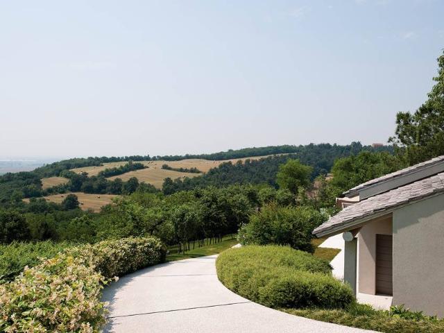 Villa in vendita a Cavriana MN