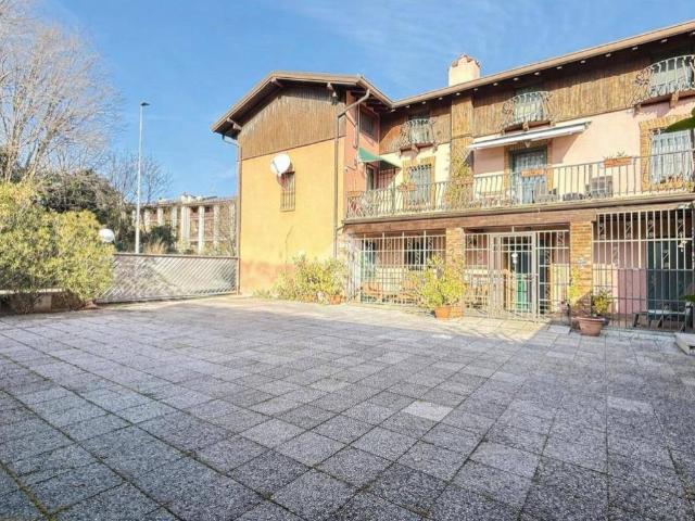 Villa in vendita a Desenzano del Garda BS