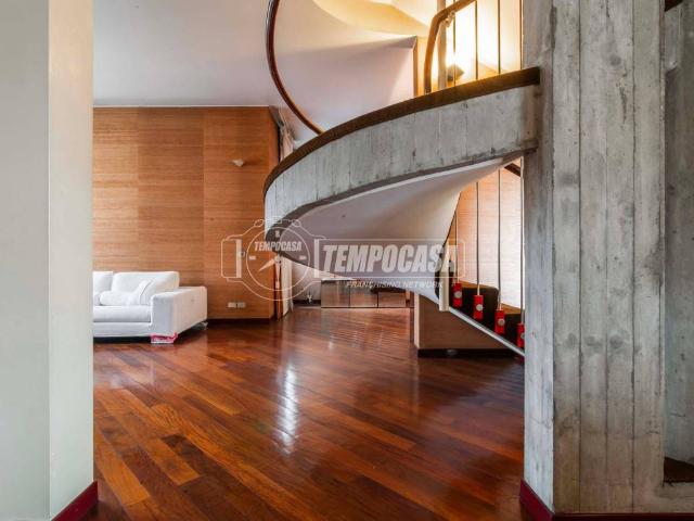Villa in vendita a Desio MB