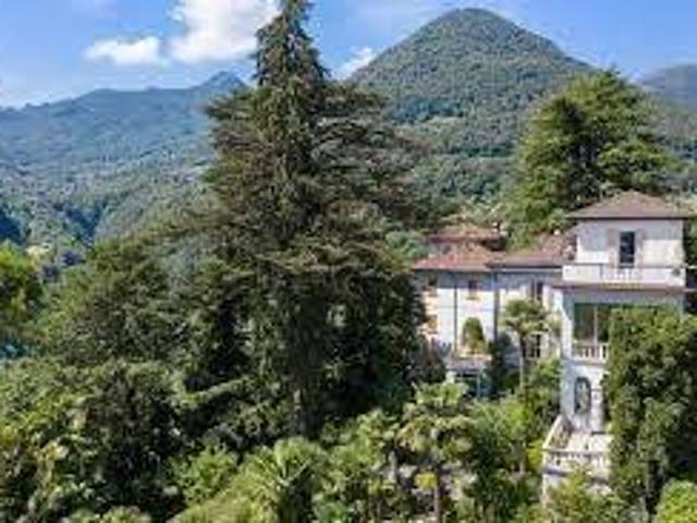 Villa in vendita a Dizzasco CO