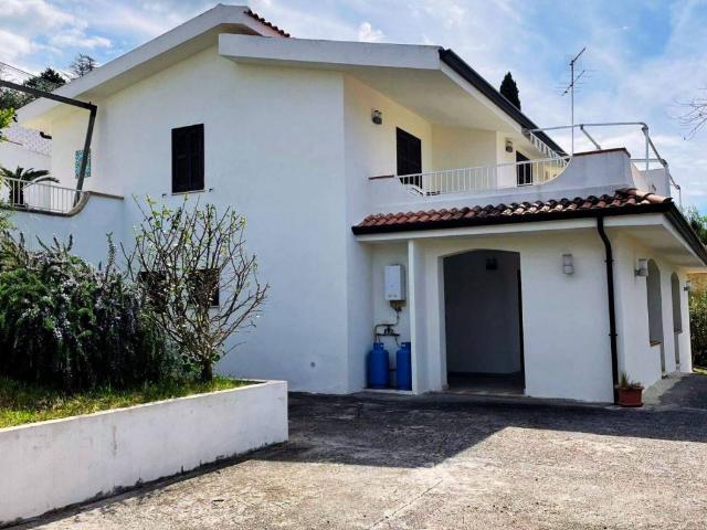Villa in vendita a Diamante CS