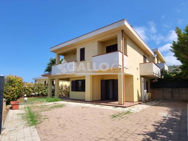 Villa in vendita a Diamante CS