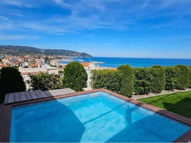 Villa in vendita a Diano Marina IM