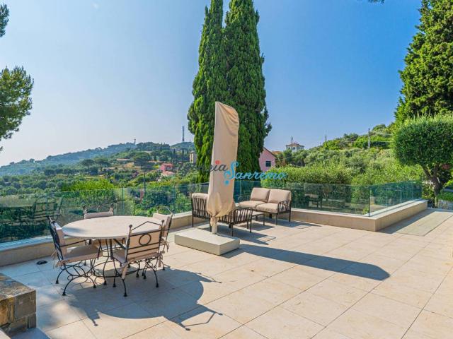 Villa in vendita a Diano Marina IM