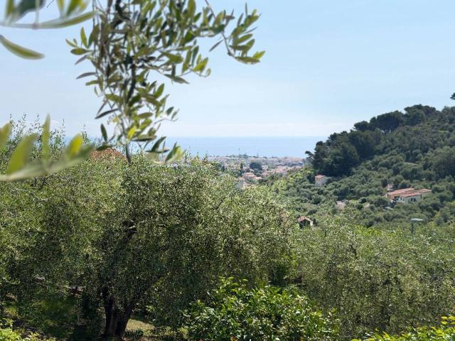 Villa in vendita a Diano Marina IM