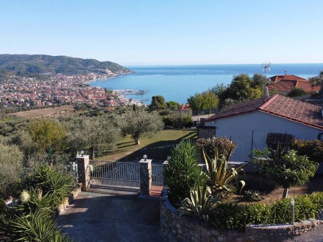 Villa in vendita a Diano Marina IM