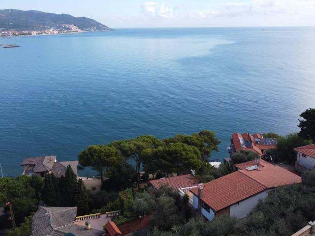Villa in vendita a Diano Marina IM