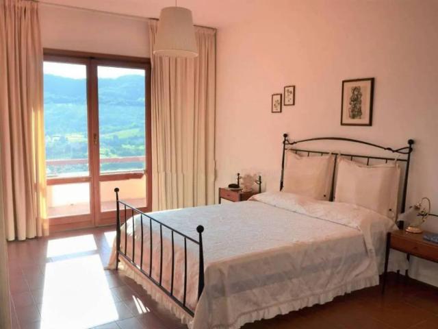 Villa in vendita a Dicomano FI