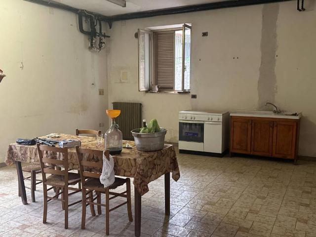 Villa in vendita a Dragoni CE