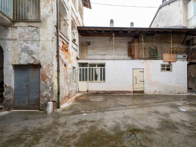 Villa in vendita a Dronero CN