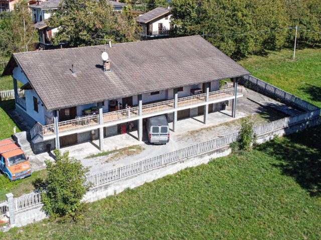 Villa in vendita a Dronero CN