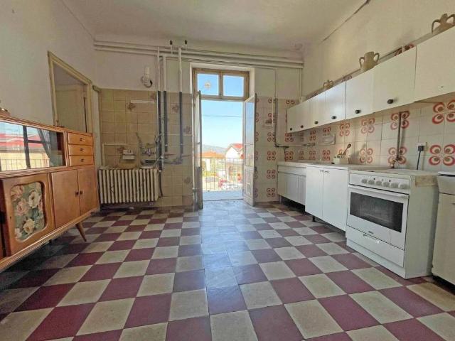 Villa in vendita a Dronero CN