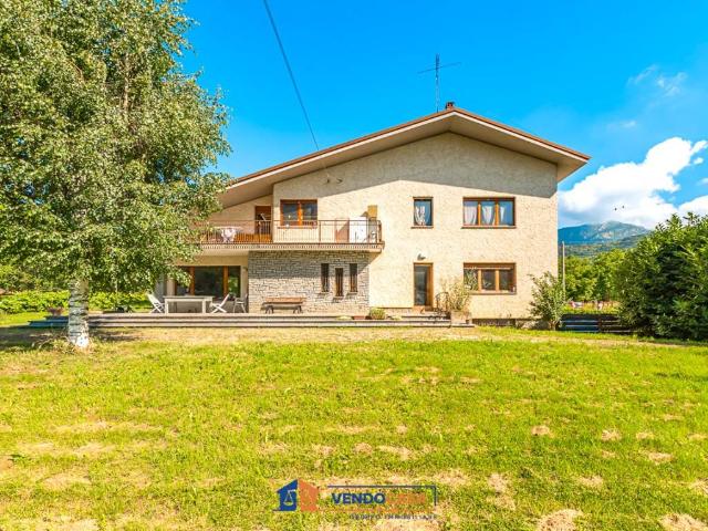 Villa in vendita a Dronero CN