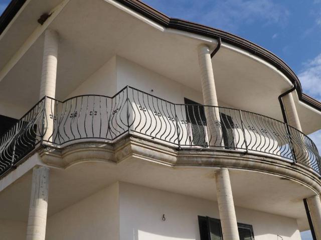 Villa in vendita a Dugenta BN