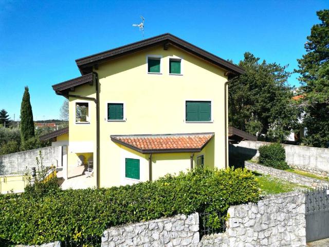 Villa in vendita a Duino Aurisina TS