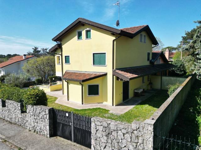 Villa in vendita a Duino Aurisina TS