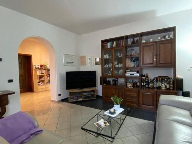 VILLA in VENDITA a EMPOLI Carraia di 9 vani