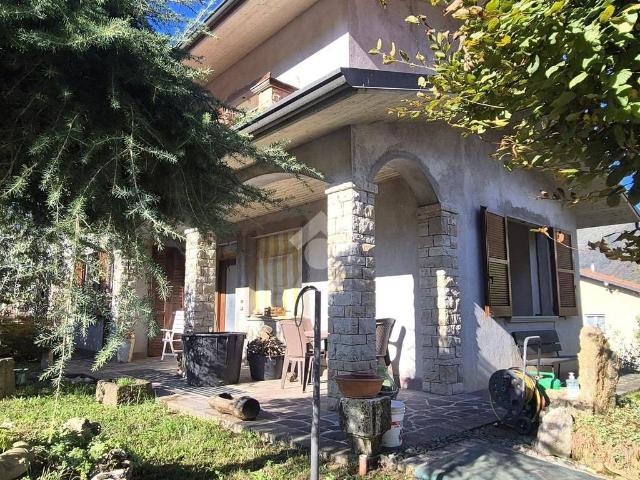 Villa in vendita a Entratico BG