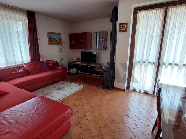 Villa in vendita a Endine Gaiano BG