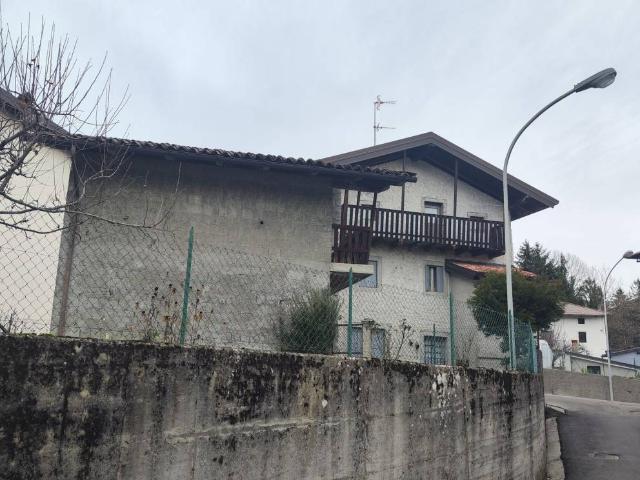 Villa in vendita a Enemonzo UD