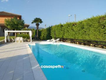 Villa in vendita a Eboli SA