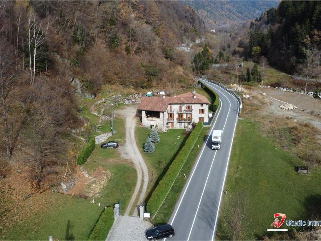 Villa in vendita a Edolo