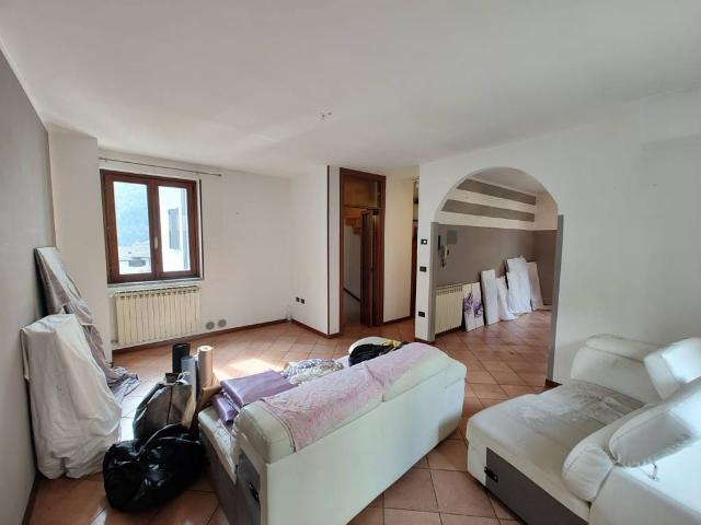 Villa in vendita a Edolo BS