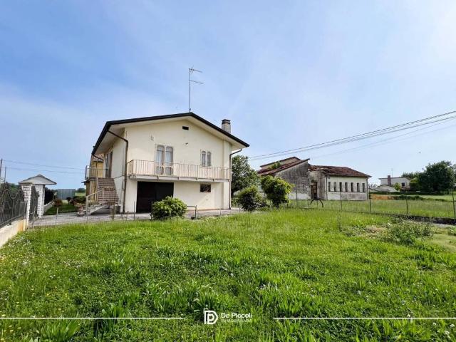 Villa in vendita a Eraclea VE