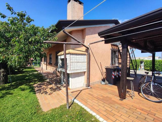 Villa in vendita a Eraclea VE