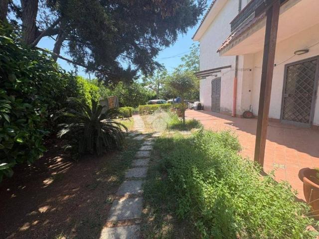 Villa in vendita a Ercolano NA
