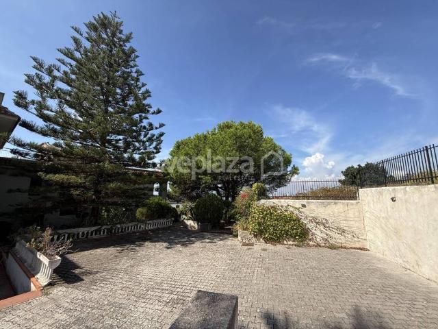 Villa in vendita a Ercolano NA