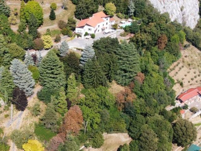 Villa in vendita a Eupilio CO